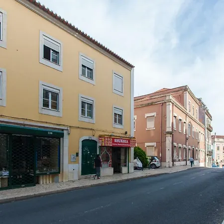 Апартаменты Martim Moniz - By Lu Holidays