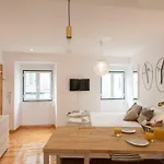Martim Moniz - By Lu Holidays Apartment *