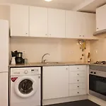 Martim Moniz - By Lu Holidays Apartment *