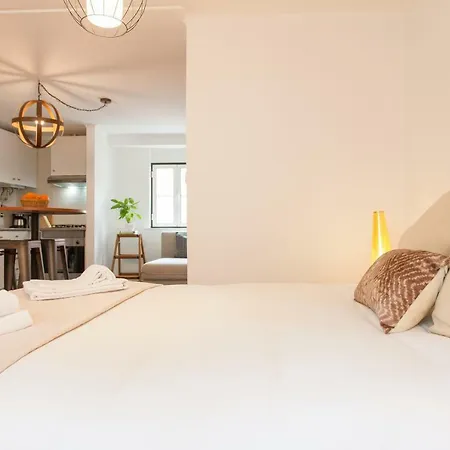 Martim Moniz - By Lu Holidays Apartment Lissabon