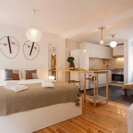 Martim Moniz - By Lu Holidays Apartment Lissabon