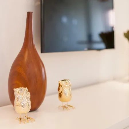 Martim Moniz - By Lu Holidays Lissabon