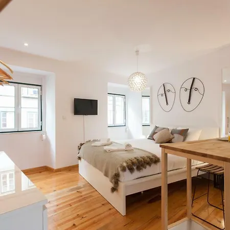 Apartment Martim Moniz - By Lu Holidays